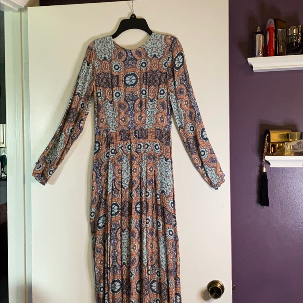 Long sleeve dress